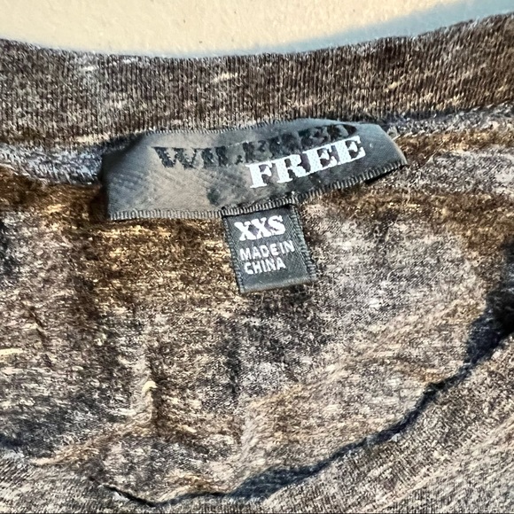 ARITZIA Muscle Crop Top - Picture 3 of 3